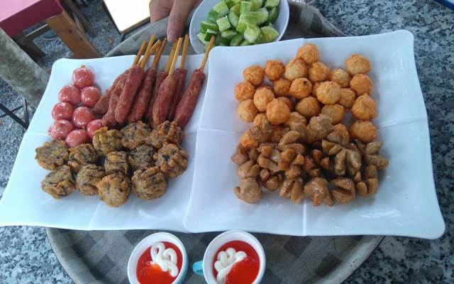 Quán Ăn Kệ Quán - Trà Sữa, Xiên Que & Lẩu Nhúng