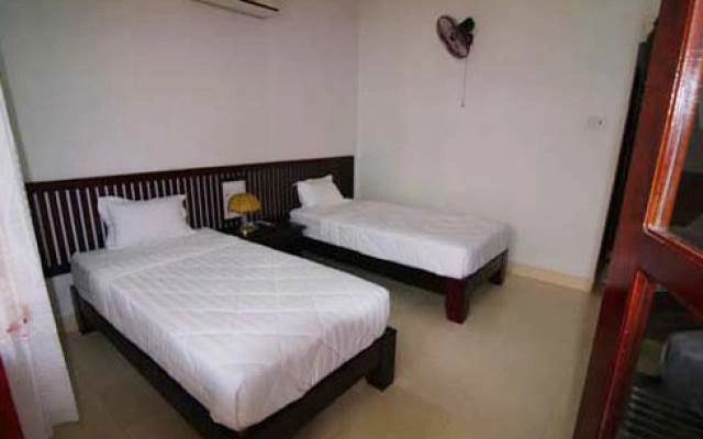 Khách sạn An Bình - Hoàng Thái Hiếu