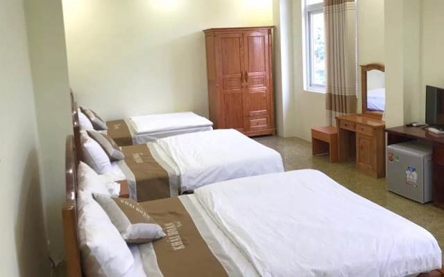 Khải Hoàn Hotel