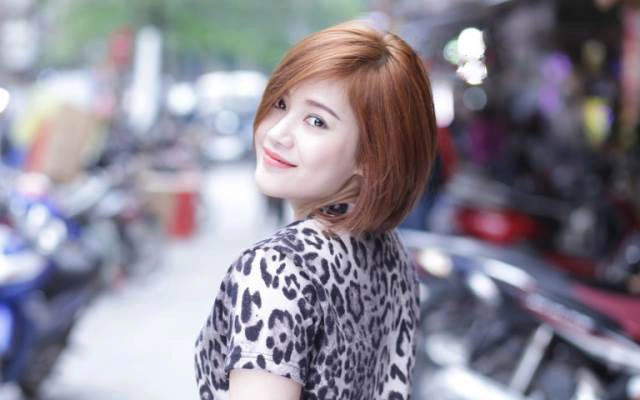 Khánh Huyền Tóc Đẹp