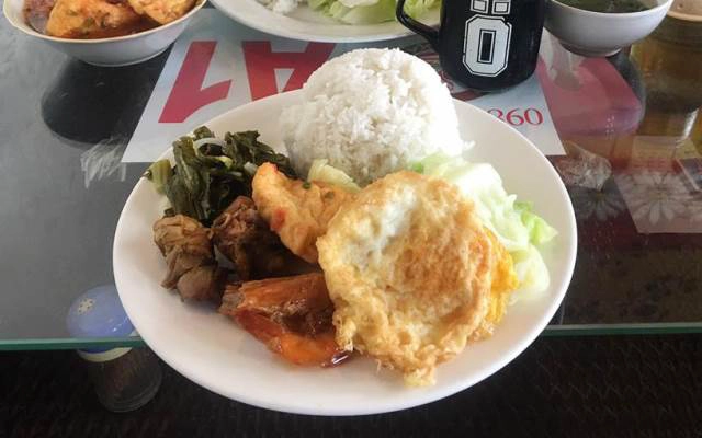 Quán Ăn Khánh Linh - Cơm Ngon Tự Chọn