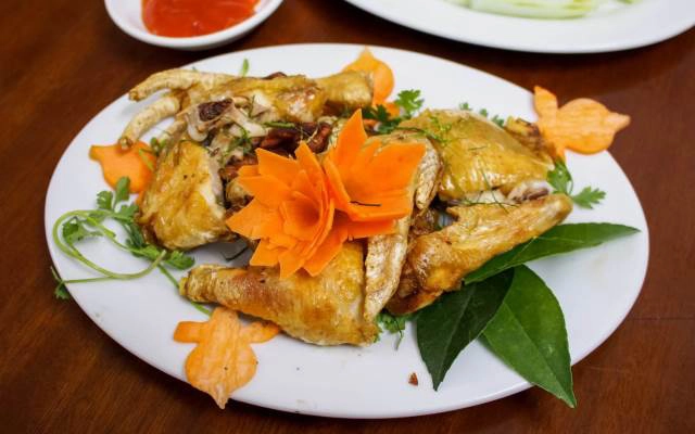 Quán Ăn Khánh Nguyên - Gà Tươi Mạnh Hoạch