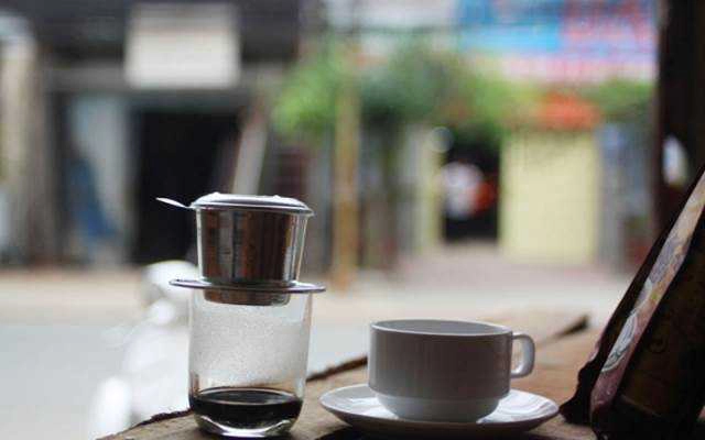 Không Tên Cafe