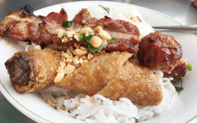 Quán Ăn Khu Ẩm Thực Chợ Thái Bình