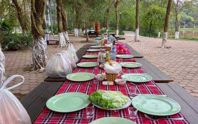 Khu Ẩm Thực Phòng Trà E.M & BBQ