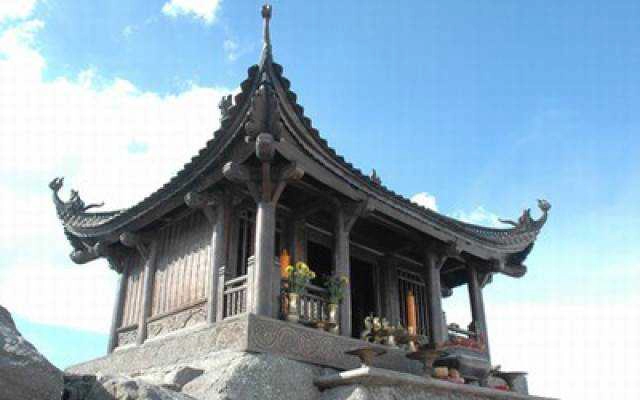 Khu Di Tích Danh Lam Thắng Cảnh  Chùa Yên Tử