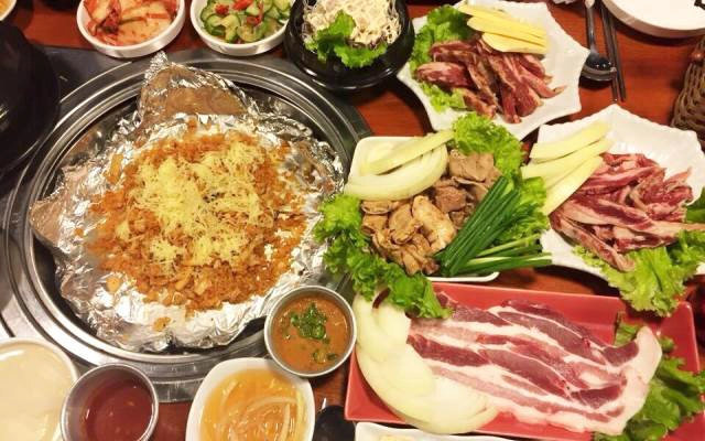 Quán Ăn Kimchee's Garden - Ẩm Thực Hàn Quốc
