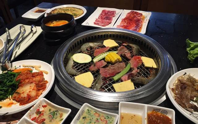 Nhà Hàng King BBQ Buffet Vincom Hùng Vương