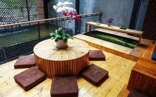 Koi - Cafe & Spa