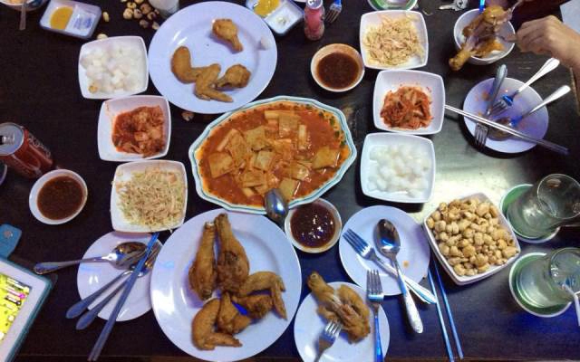 Quán Ăn Kyedong Chicken - Gà Rán Hàn Quốc