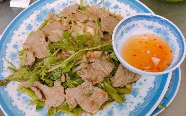 Lá Sen - Quán Nhậu Bình Dân