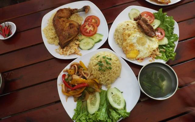Quán Ăn Lagio - Cơm Gà Xối Mỡ