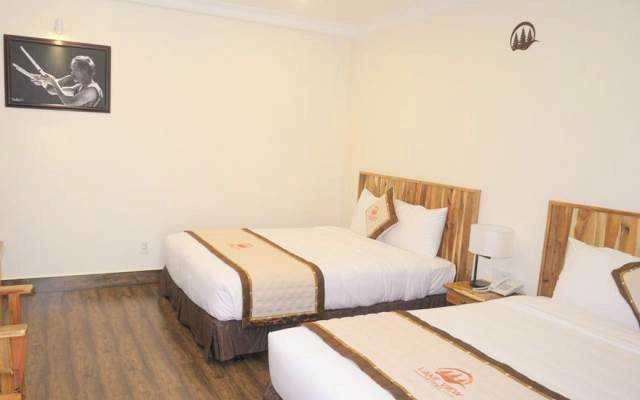 Lake View Hotel