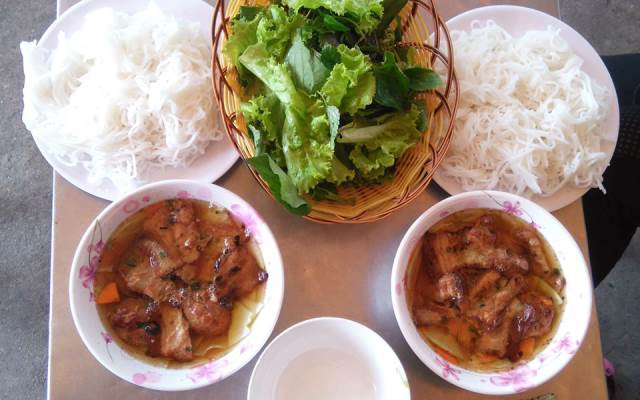 Quán Ăn Lan Dũng - Bún Chả Hà Nội, Nem Cua Bể