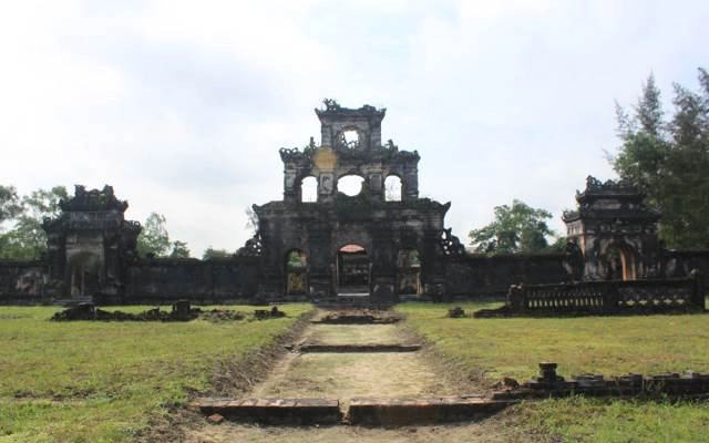Lăng Dục Đức