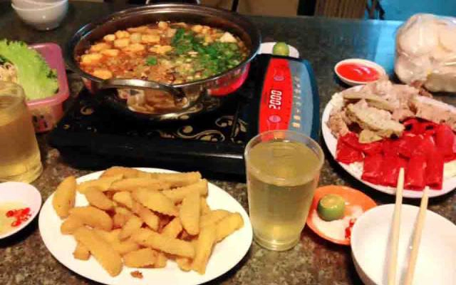 Quán Ăn Lang Thang Quán - Lẩu, Nướng & Các Món Nhậu