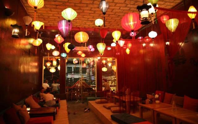 Nhà Hàng Lantern Lounge - Ẩm Thực Âu Á