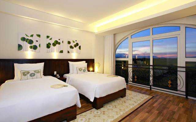 Lasenta Boutique Hotel