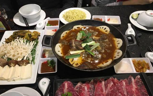 Nhà Hàng Lẩu Ba Lý - Hong Kong Cuisine - AEON Mall Long Biên