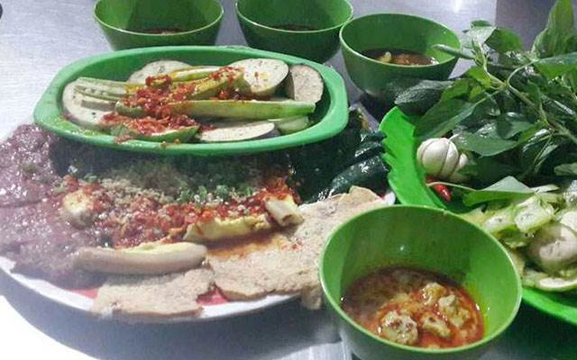 Quán Ăn Lẩu Bò Bảy Hòa