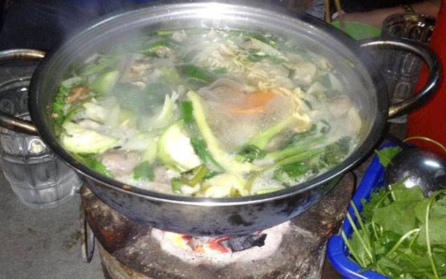Quán Ăn Lẩu Bò Đùm Hưng Lợi