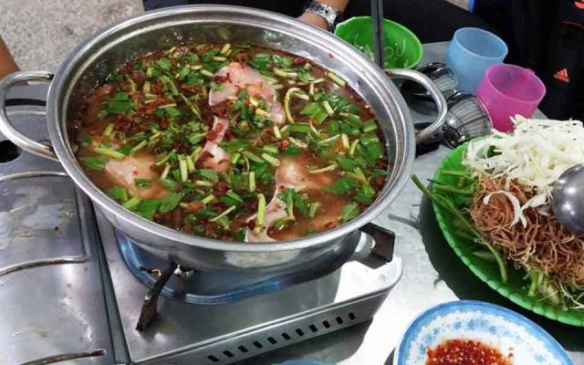 Quán Ăn Lẩu Cá 44 - Đường A2