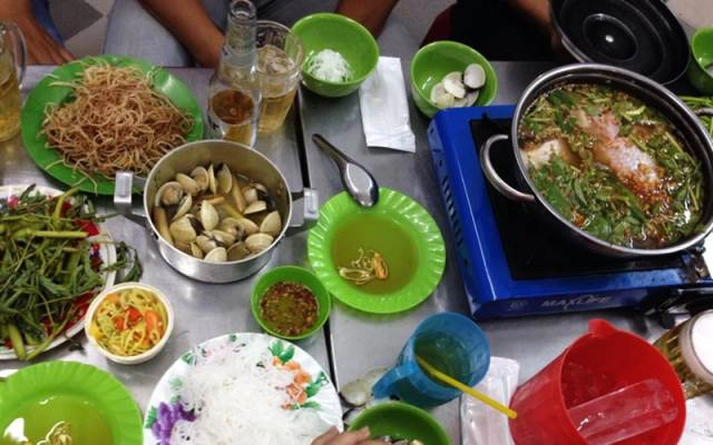 Quán Ăn Lẩu Cá 80 - Dương Tử Giang