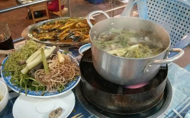 Quán Ăn Quán Mưa Rừng - Lẩu Cá Kèo