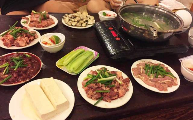 Quán Ăn Lẩu Cháo Quốc Khánh