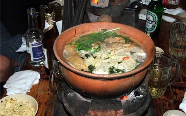 Quán Ăn Lẩu Dê Chung Cư