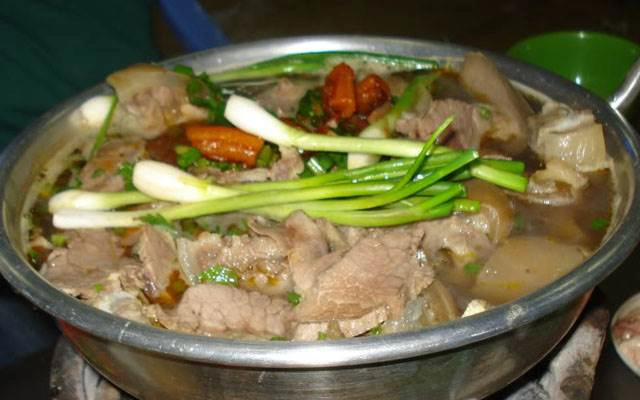 Quán Ăn Lẩu Dê Lai - Phòng Không