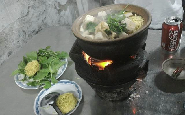 Quán Ăn Lẩu Dê Tư Lầu