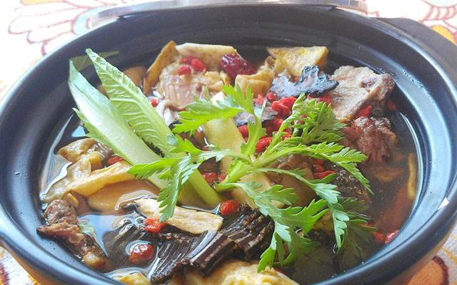 Quán Ăn Lẩu Dê Yên Hồng Quang 2 - Đường Số 14