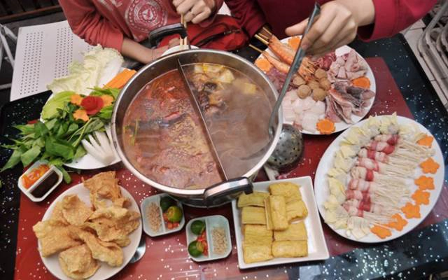 Quán Ăn Lẩu Gật Gù - Đại La