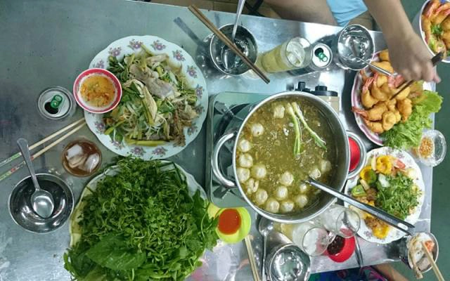 Quán Ăn Lẩu Khổ Qua Thác Lác