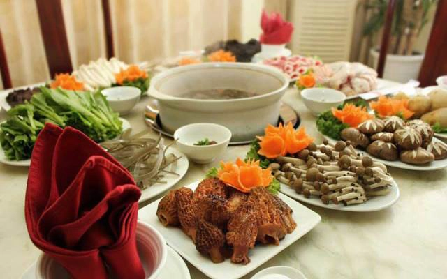 Nhà Hàng Lẩu Nấm Gia Khánh - Nguyễn Văn Lộc