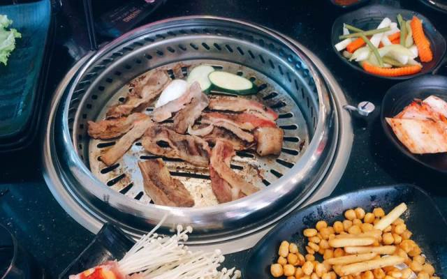 Quán Ăn Lẩu & Nướng - Việt Hưng