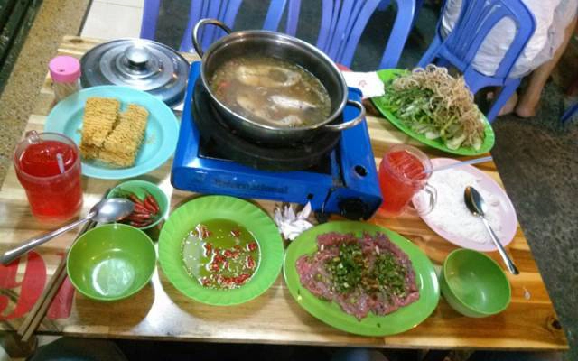 Quán Ăn Lẩu Phương