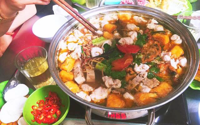 Quán Ăn Lẩu Riêu 72 - Ngụy Như Kon Tum
