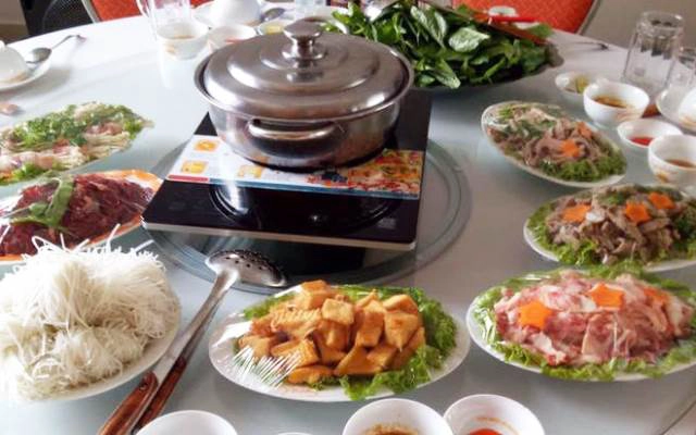 Quán Ăn Lẩu Thái & BBQ - Mê Linh Plaza