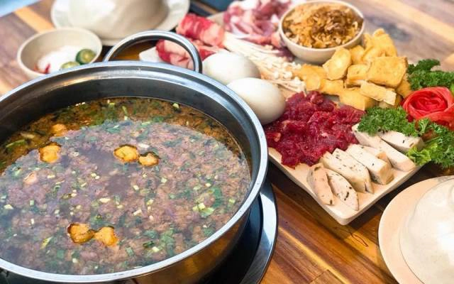 Quán Ăn Lẩu Việt Chính Hiệu
