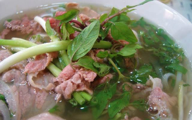 Quán Ăn Lê Béo - Phở Bò & Lẩu Gầu Bò