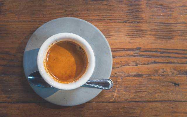 Le Cafe - Nguyễn Lương Bằng