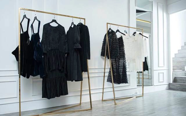 Lê Camelia Clothing
