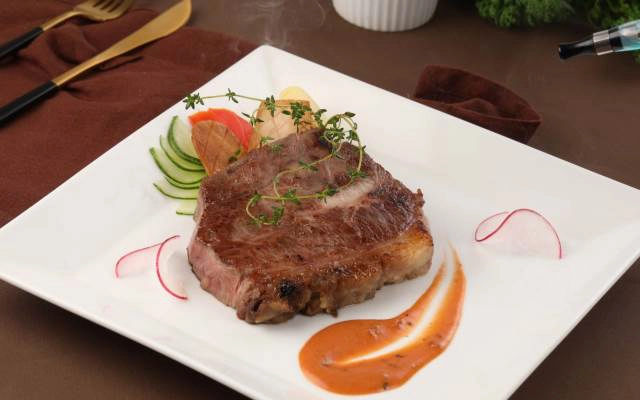 Quán Ăn Le Monde Steak - Bít Tết Kiểu Pháp