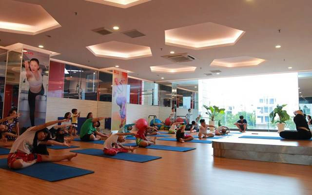 Life Fitness & Yoga - Bình Chánh