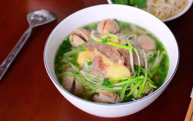 Quán Ăn Linh - Phở, Hủ Tiếu & Bánh Canh