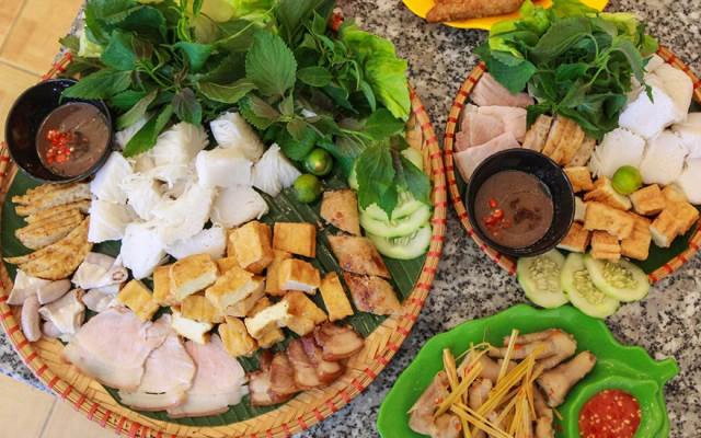 Quán Ăn Linh Zuto - Bún Đậu Mắm Tôm