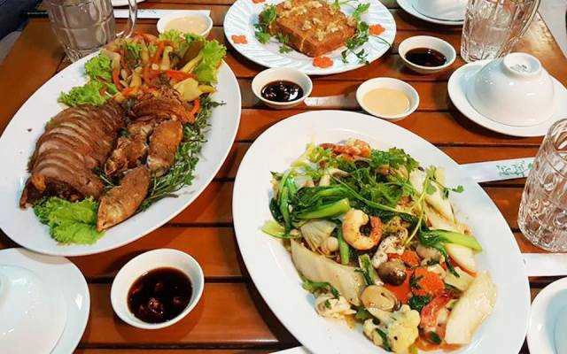 Nhà Hàng Lộc Phố