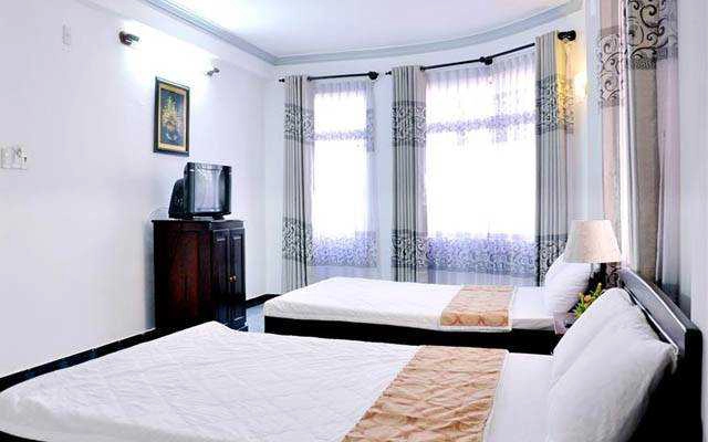 Lộc Tấn Hotel - Quốc Lộ 13